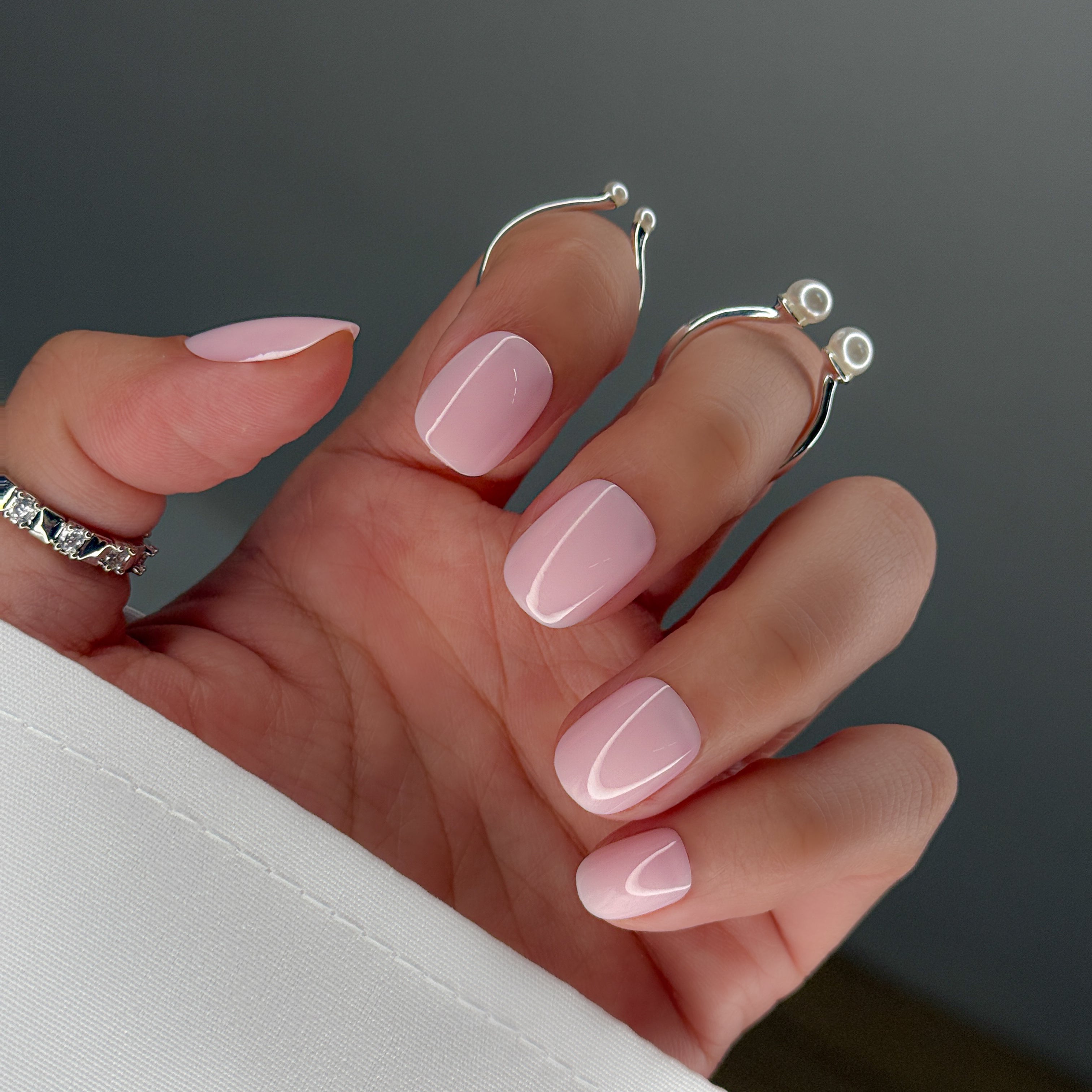 Salon Quality Press-on Nails Kit - Extra Short Squoval Blush-Pink