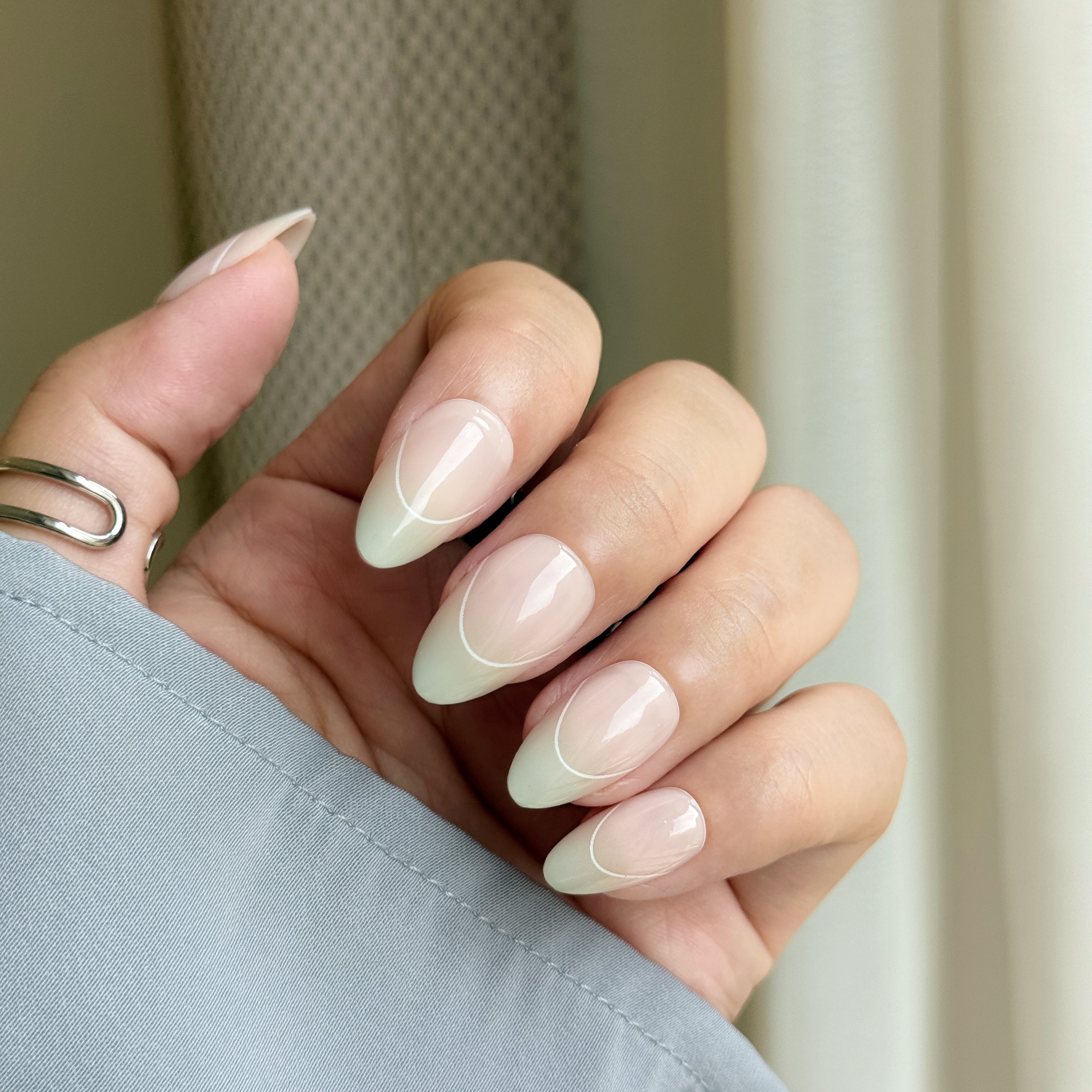 Artic Edge Salon Quality Press on Nails Short Almond Modern Curve artic-edge-salon-quality-press-on-nails-short-almond-modern-curve