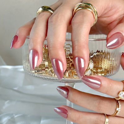 Amber Luxe | Salon Quality Press-on Nails Kit-Short Almond Rose-Gold Chrome