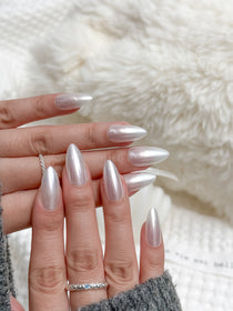 Lunar Glow | Salon Quality Press-on Nails Kit - Medium Almond White Chrome