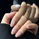 Salon-Quality Press-on Nails Kit - Short Round Cat Eye Pink
