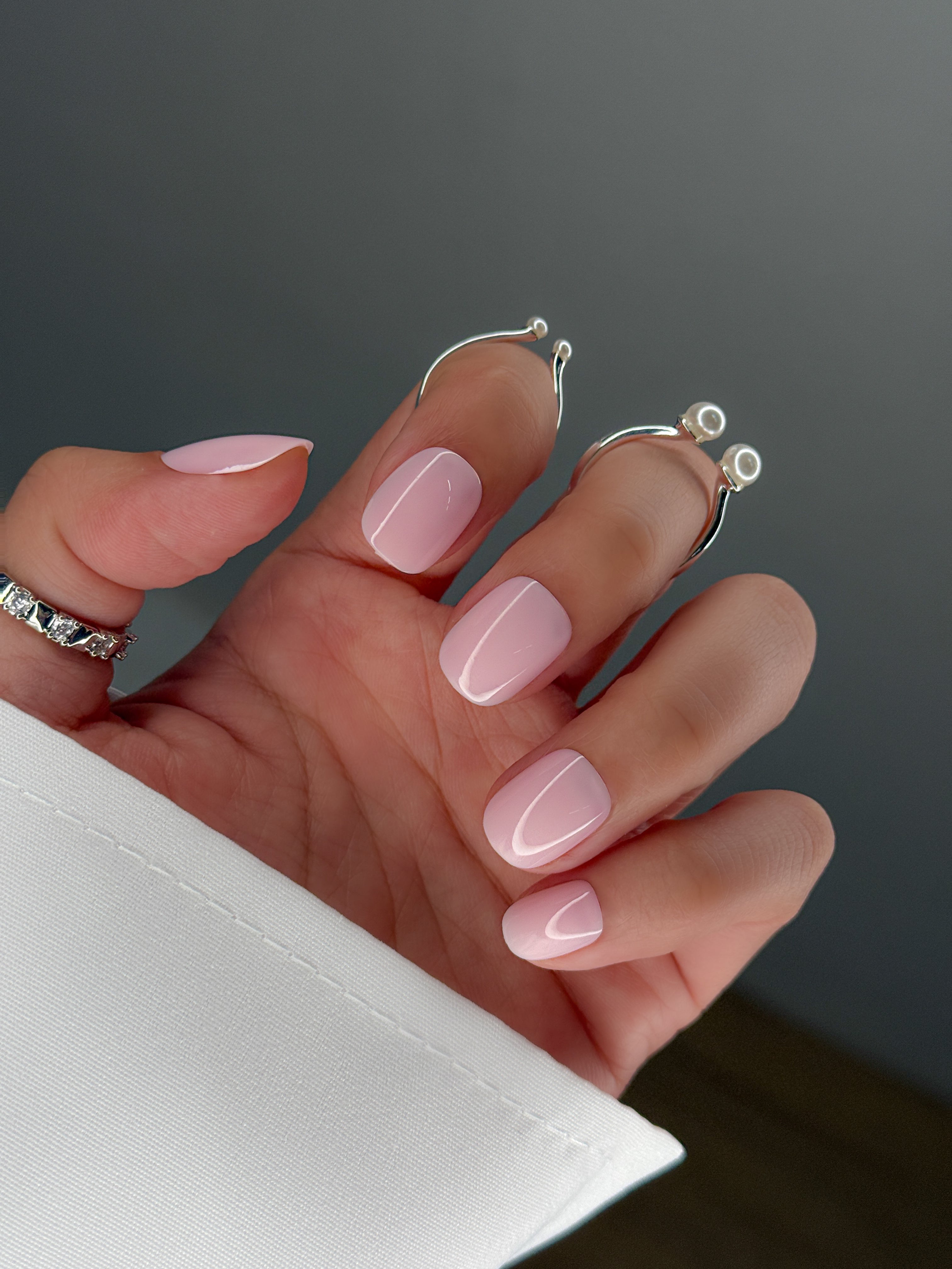 Salon Quality Press-on Nails Kit - Extra Short Squoval Blush-Pink